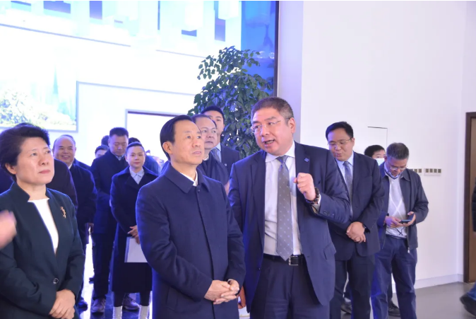 奮進新征程丨湖南省委書記許達哲一行蒞臨平博pinnacle官方网站環境長沙基地調研考察